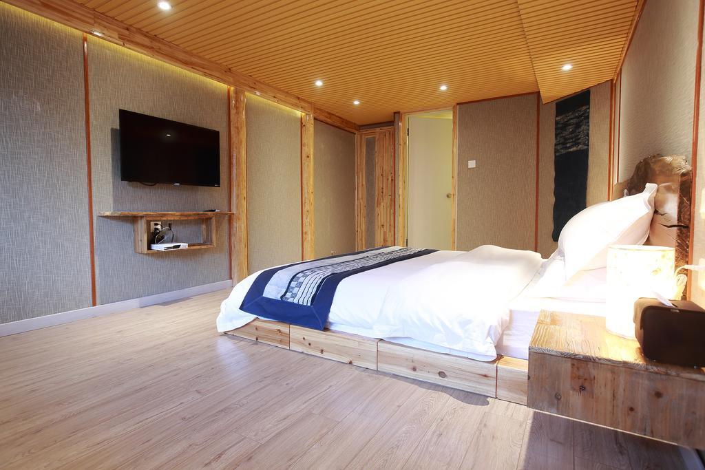 Tong Sang Art Hotel Liping Exterior photo