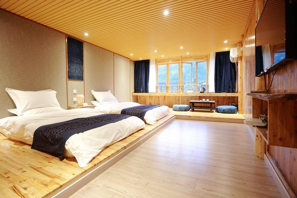 Tong Sang Art Hotel Liping Exterior photo