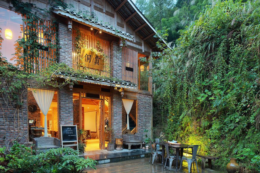 Tong Sang Art Hotel Liping Exterior photo